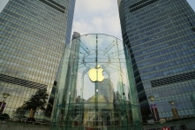 Apple, Puma… thừa nhận bị động trước tác động của COVID-19