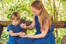 Cách tự làm nước rửa tay khô diệt khuẩn